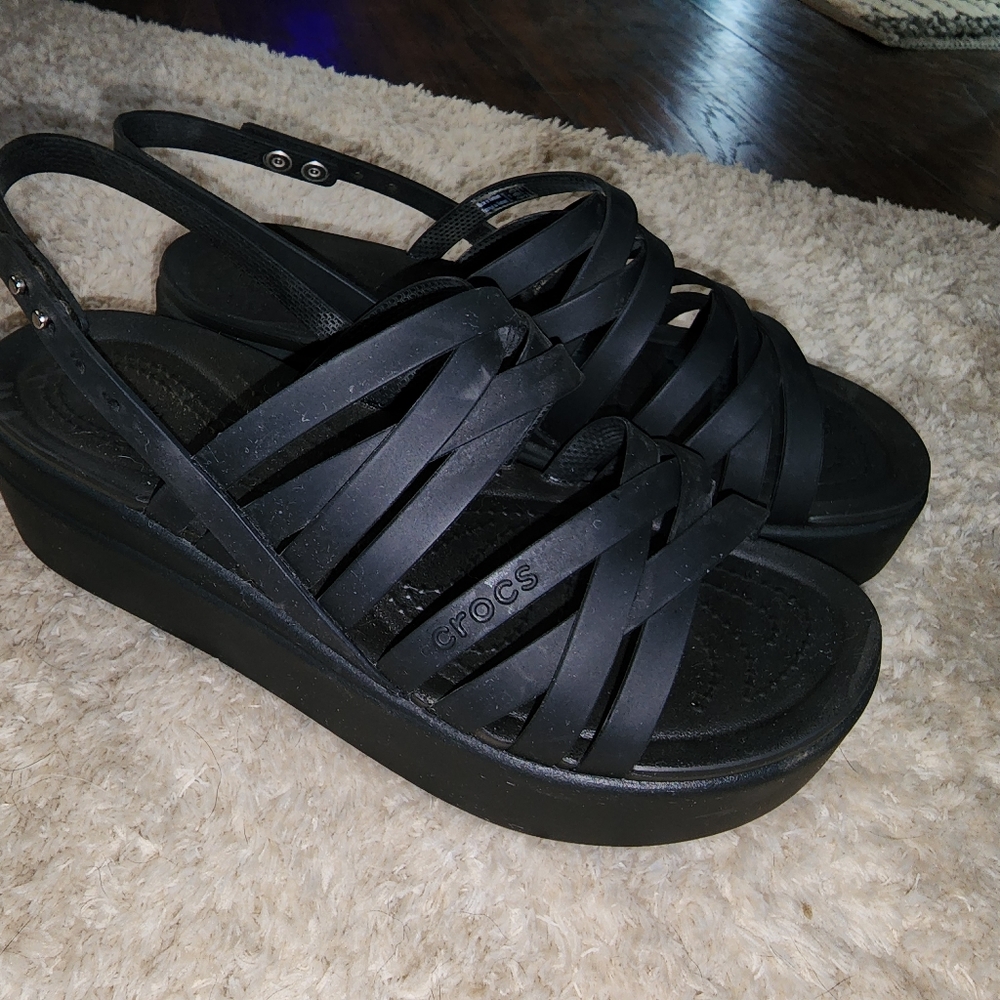 Crocs scrappy sandals
